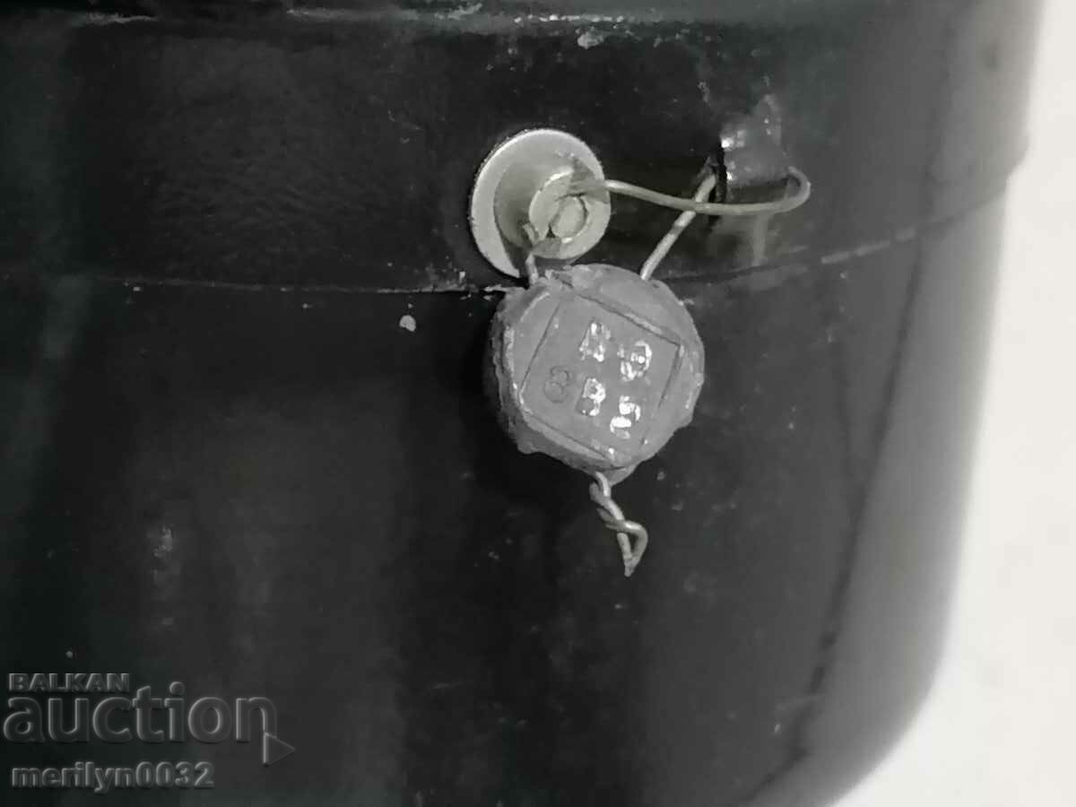 Old manometer with a stand 1982 year USSR device device WORKS - 7 Old manometer with a stand 1982 year USSR device device WORKS - 7