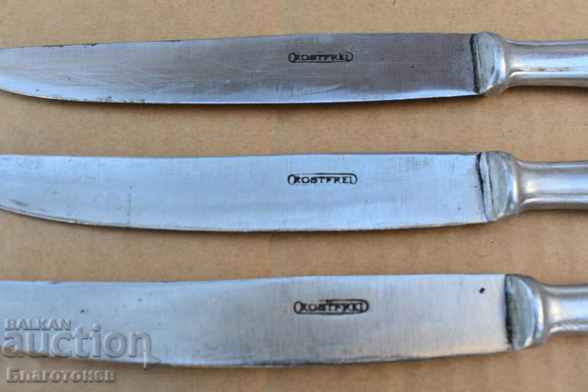 Delivery of Old knives Delivery of Old knives