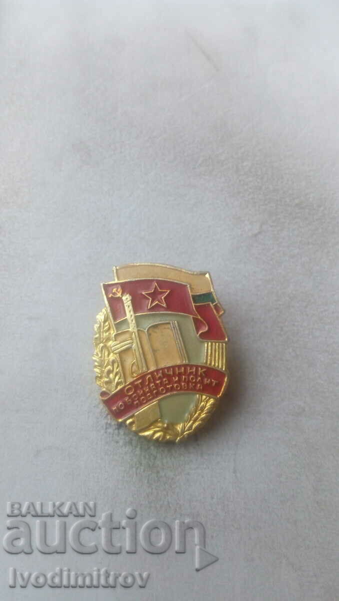 Embroidery badge Warrant and political preparation
