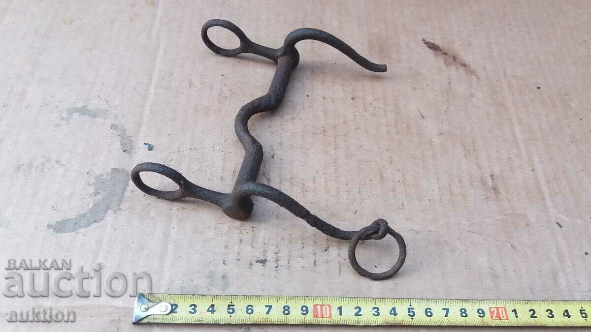 MASSIVE FORGED GEM OF HORSE AMMUNITION with price 3.49 BGN | € 1.78 MASSIVE FORGED GEM OF HORSE AMMUNITION with price 3.49 BGN | € 1.78