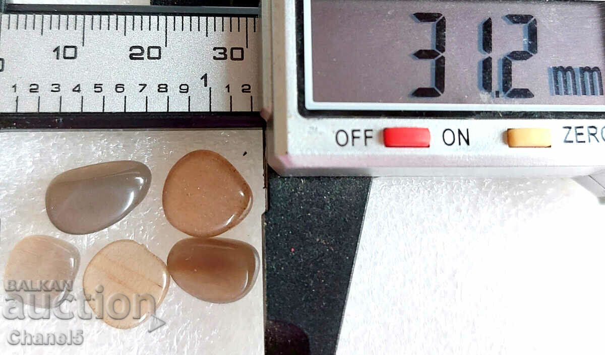 Аукцион ЛОТ ЕСТЕСТВЕНИ ЛУННИ КАМЪНИ - ИНДИЯ - (219) Аукцион ЛОТ ЕСТЕСТВЕНИ ЛУННИ КАМЪНИ - ИНДИЯ - (219)