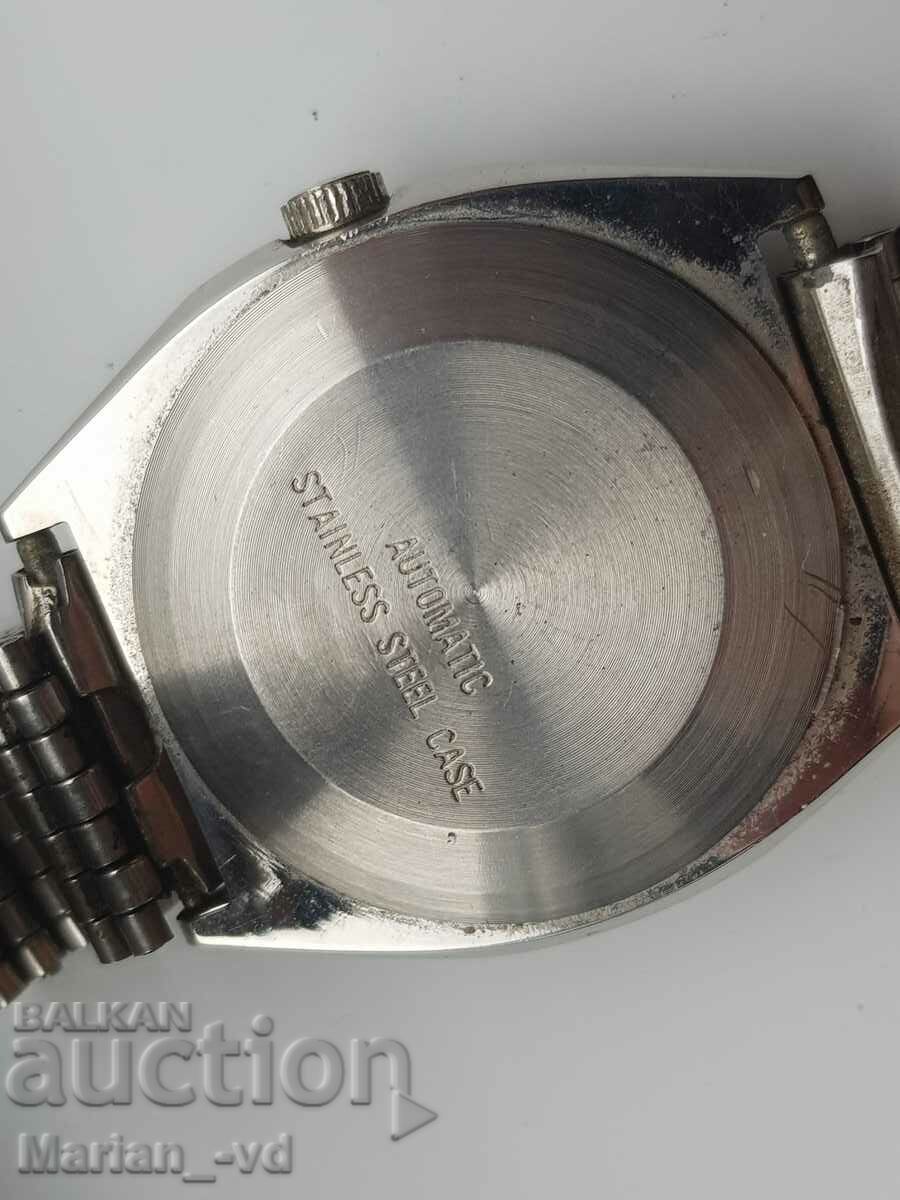 Timex Automatic Men's Watch - 6 Timex Automatic Men's Watch - 6