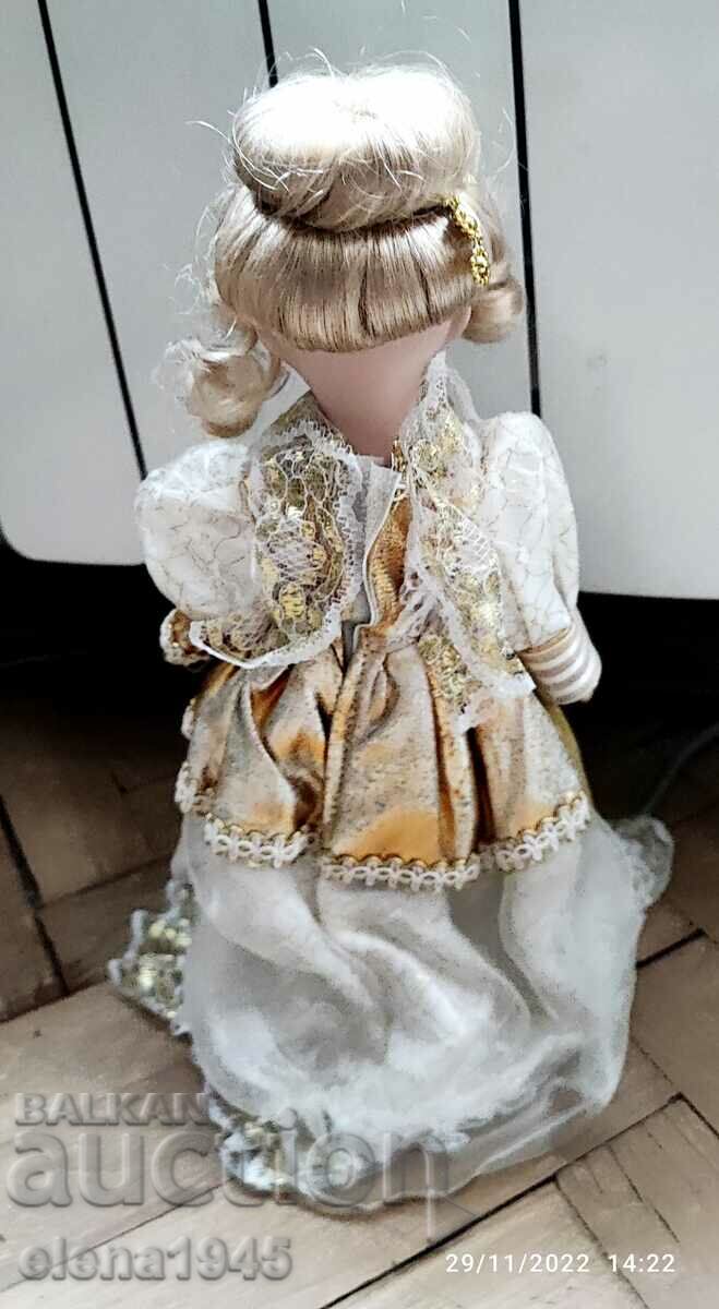 Auction Porcelain doll Auction Porcelain doll