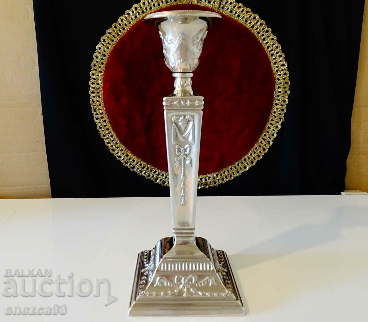Silver-plated candlestick, Aries head, baroque, 590 gr with price 69.00 BGN | € 35.28 Silver-plated candlestick, Aries head, baroque, 590 gr with price 69.00 BGN | € 35.28