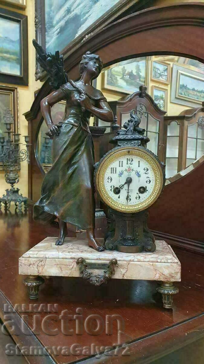 Frumos antic ceas francez de șemineu