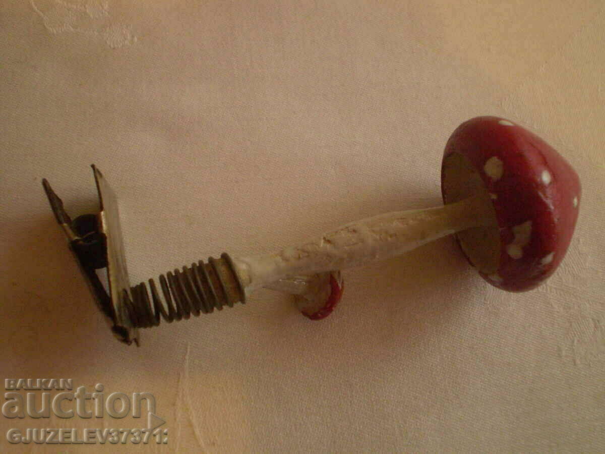 Auction CHRISTMAS ORNAMENT - ANTIQUE FLYFLY Auction CHRISTMAS ORNAMENT - ANTIQUE FLYFLY