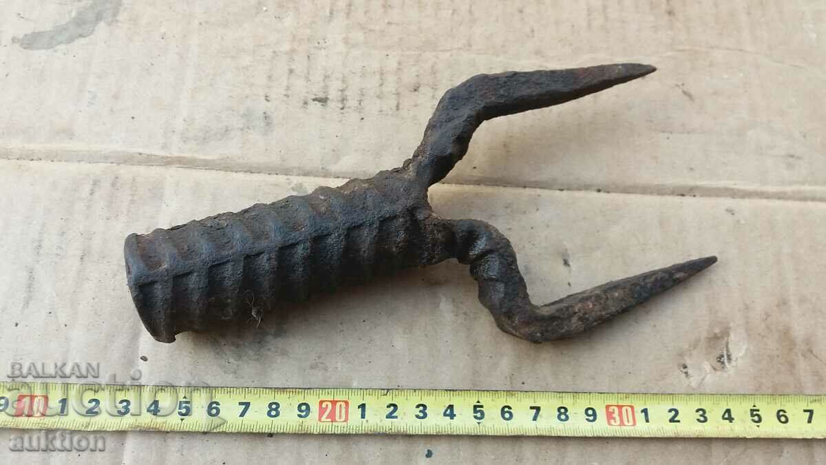 ANVIL, RENAISSANCE MOVABLE with price 9.89 BGN | € 5.06 ANVIL, RENAISSANCE MOVABLE with price 9.89 BGN | € 5.06