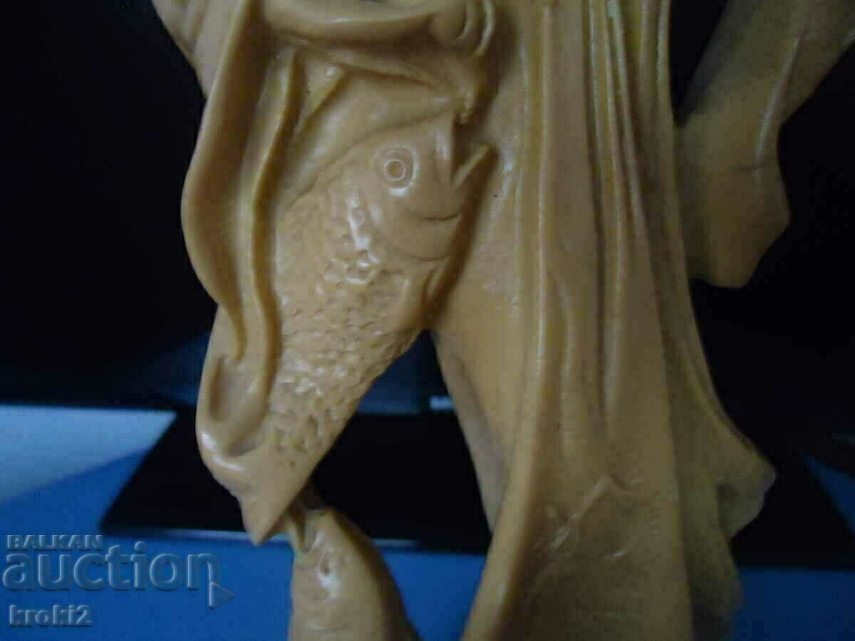 A large figurine of a Japanese female carp fish with price 95.00 BGN | € 48.57 A large figurine of a Japanese female carp fish with price 95.00 BGN | € 48.57