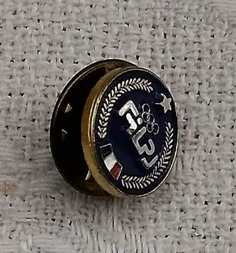 Auction ITALY OLYMPICS KNOCK WRESTLING WEIGHTS JUDO BADGE BERTONI Auction ITALY OLYMPICS KNOCK WRESTLING WEIGHTS JUDO BADGE BERTONI