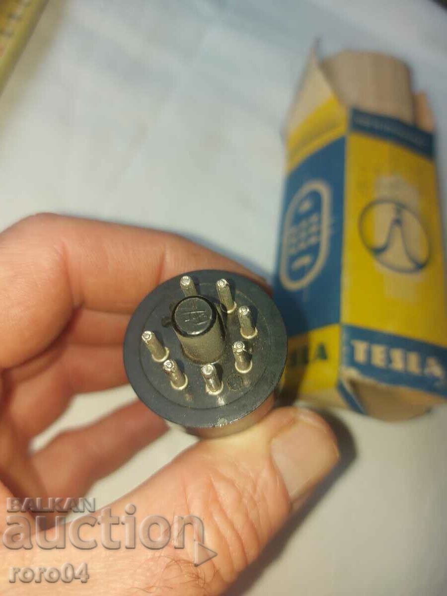 RADIO LAMP PL 36 - 7 RADIO LAMP PL 36 - 7