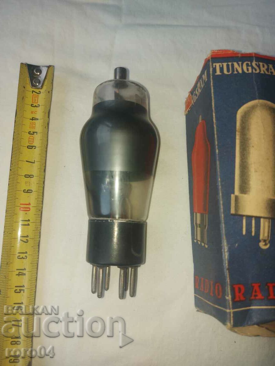 RADIOLAMP with price 8.99 BGN | € 4.60 RADIOLAMP with price 8.99 BGN | € 4.60