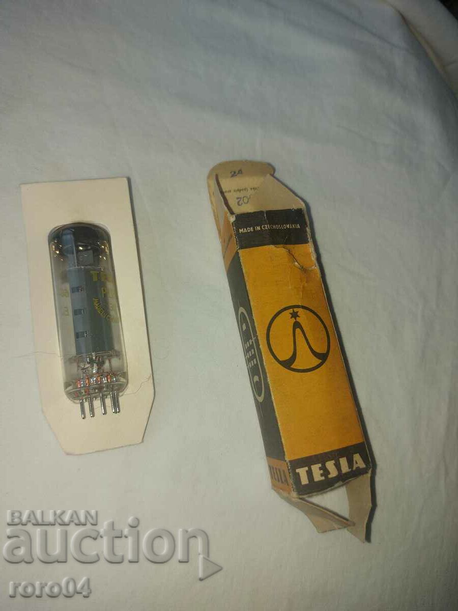 RADIO LAMP TESLA PL 84 - NEW with price 9.99 BGN | € 5.11 RADIO LAMP TESLA PL 84 - NEW with price 9.99 BGN | € 5.11