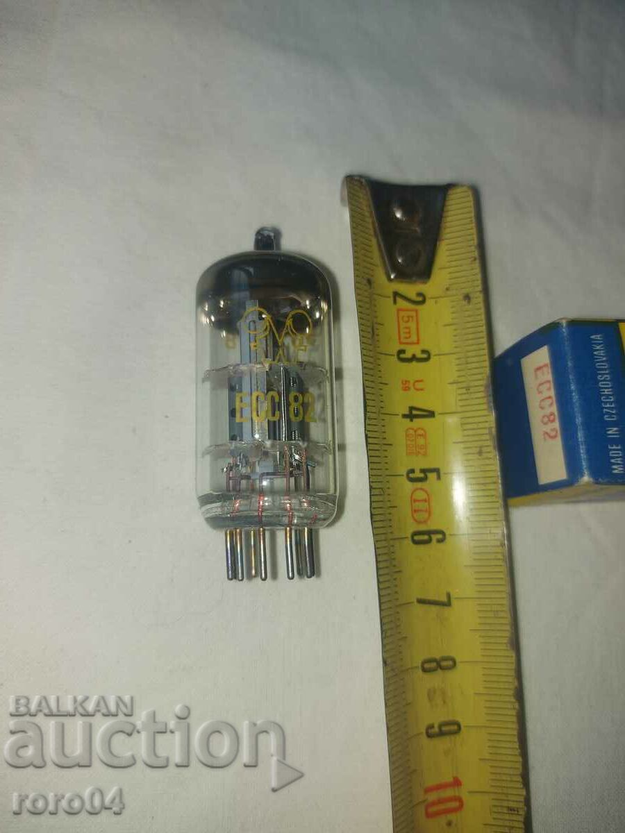 TESLA ECC 82 RADIO LAMP - NEW - 5 TESLA ECC 82 RADIO LAMP - NEW - 5