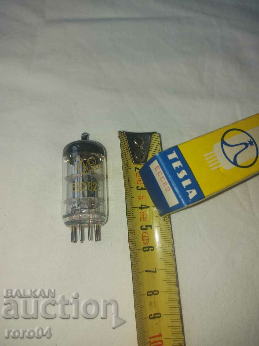 TESLA ECC 82 RADIO LAMP - NEW - 6 TESLA ECC 82 RADIO LAMP - NEW - 6