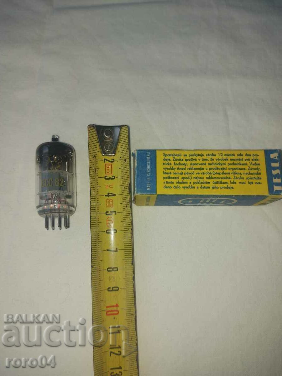 Auction  TESLA ECC 82 RADIO LAMP - NEW