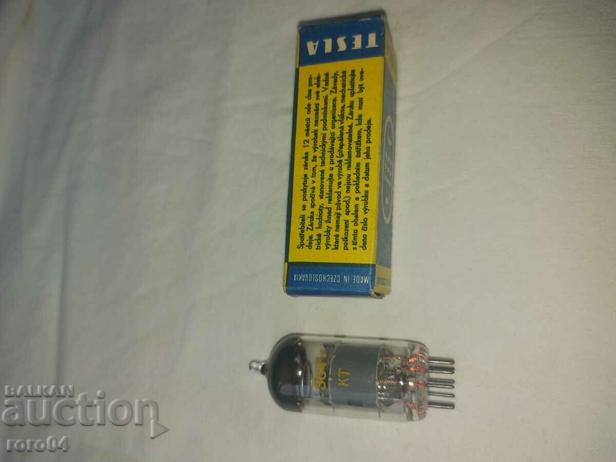 Auction  RADIO LAMP TESLA EF 184 - NEW