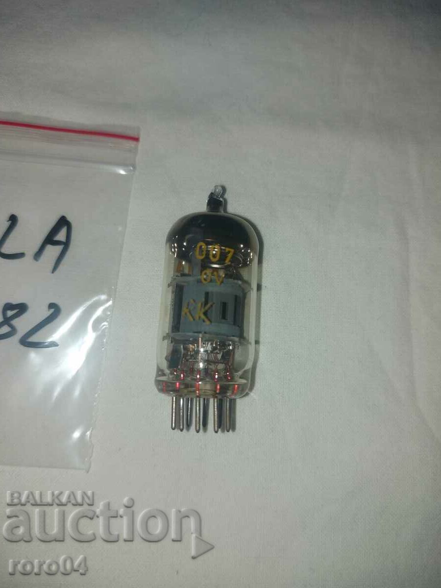 Δημοπρασία ΛΑΜΠΑ ΡΑΔΙΟΦΩΝΟΥ TESLA PCF 82 - ΚΑΙΝΟΥΡΓΙΑ