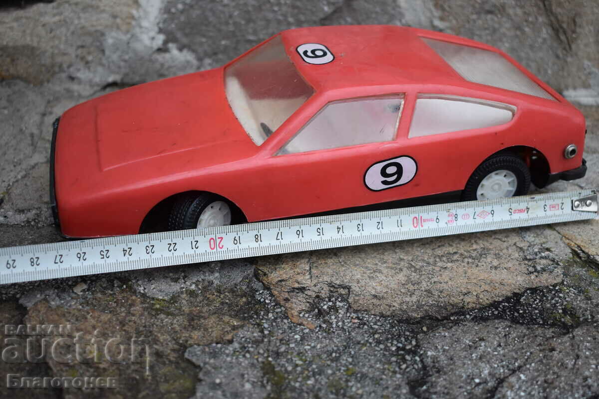 Δημοπρασία Παλαιό αυτοκίνητο παιχνίδι Δημοπρασία Παλαιό αυτοκίνητο παιχνίδι