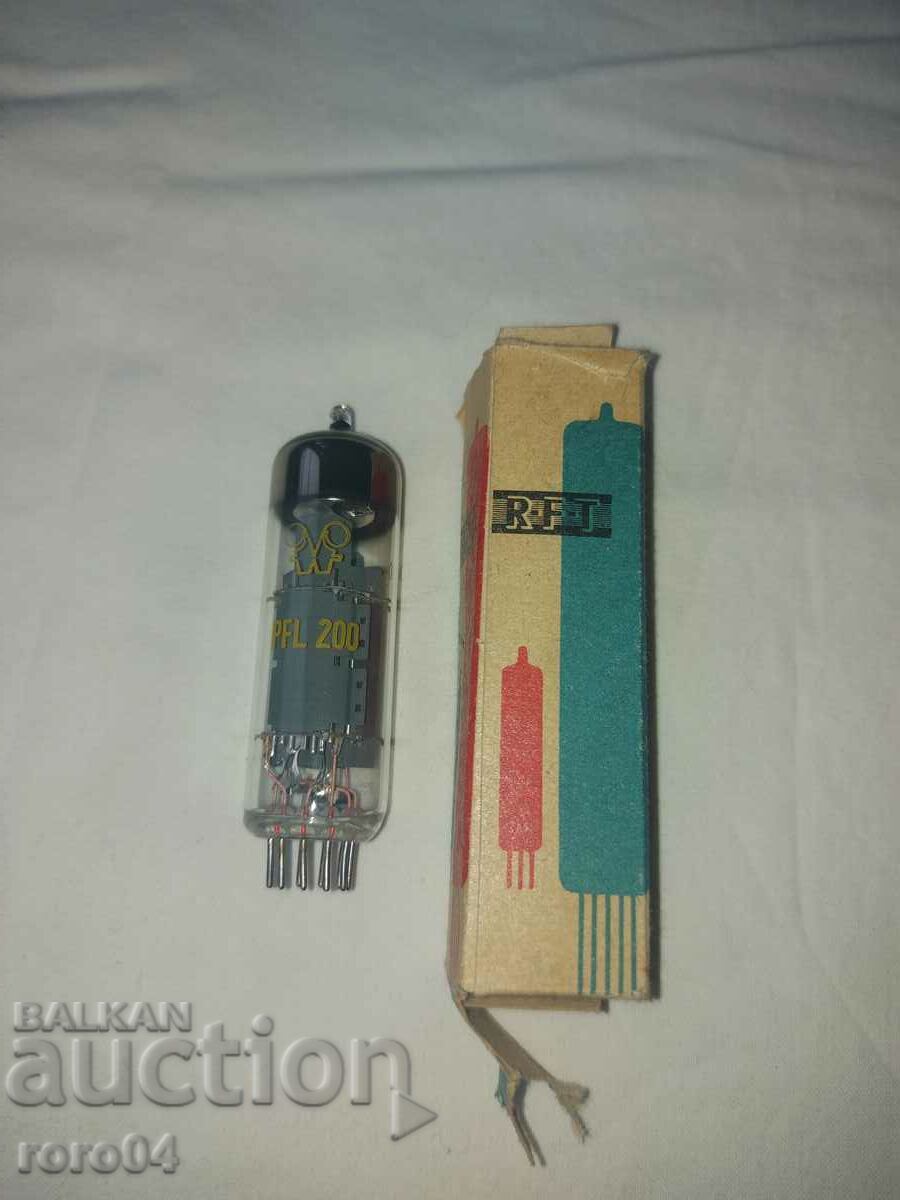 RADIO LAMP R.F.T PFL 200 - NEW RADIO LAMP R.F.T PFL 200 - NEW