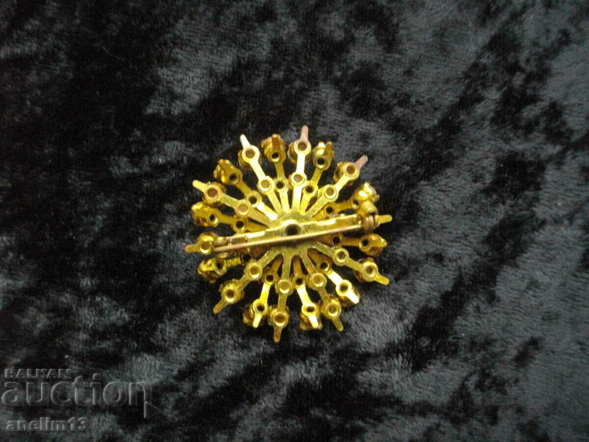 Доставка на СТАРА БРОШКА Доставка на СТАРА БРОШКА