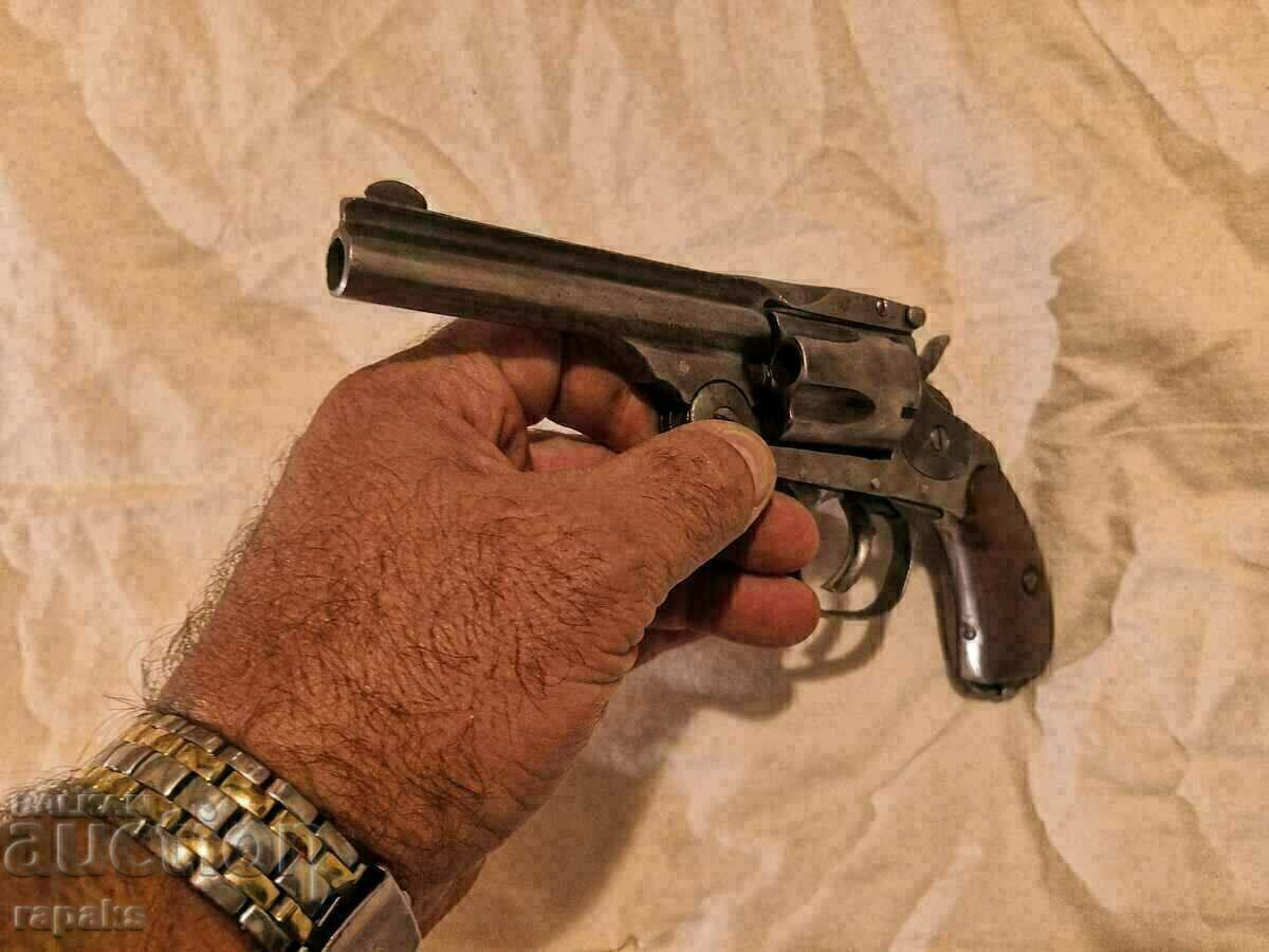 Revolver Smith 38k. Collectible weapon, pistol with price 1550.00 BGN | € 792.50 Revolver Smith 38k. Collectible weapon, pistol with price 1550.00 BGN | € 792.50