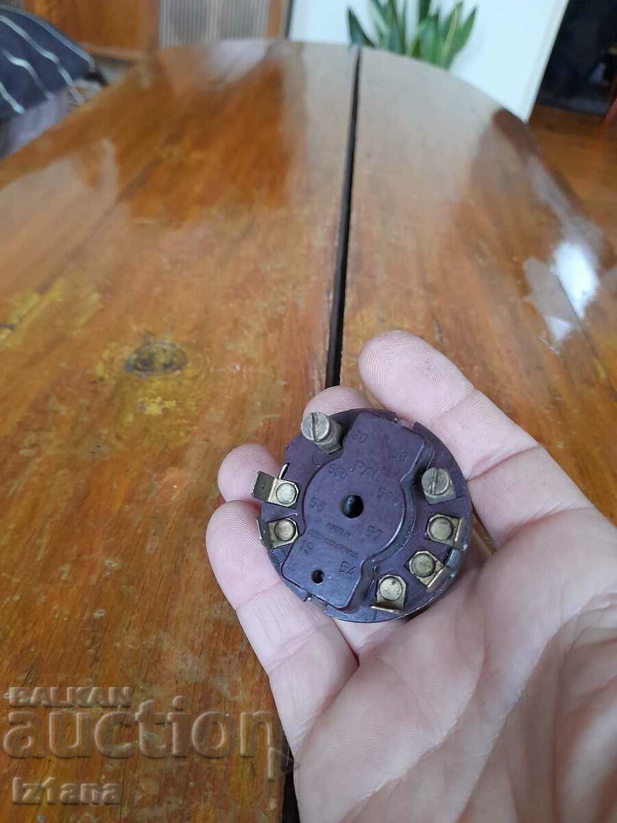 Livrarea cheia de contact veche Livrarea cheia de contact veche