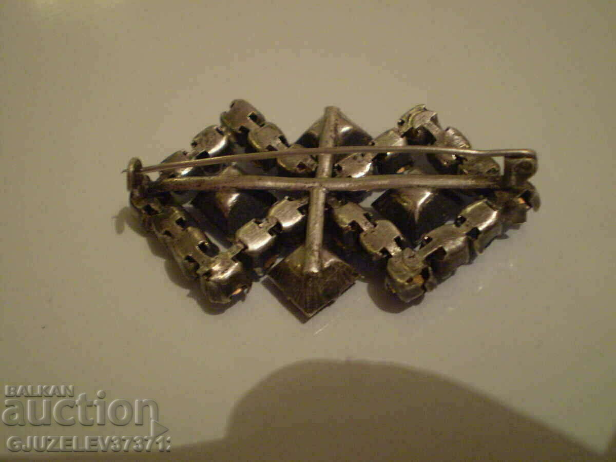 Доставка на Стилна стара дамска игла -брошка Арт Деко