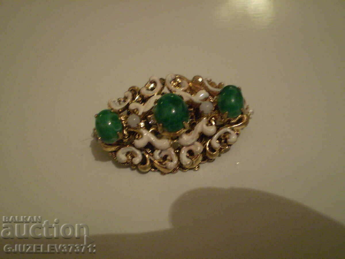 old beautiful lady's pin - brooch