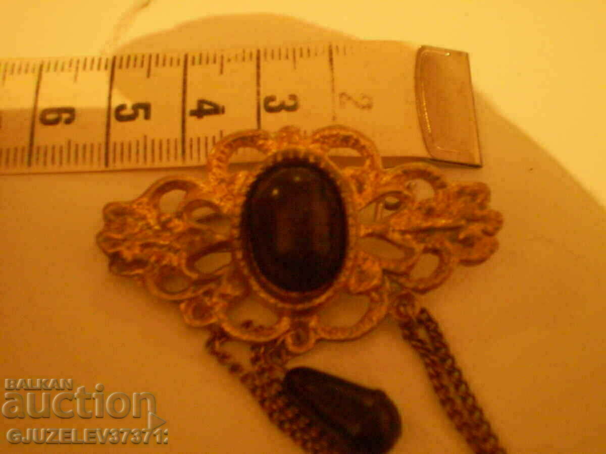 Доставка на Дамска брошка ретро винтидж стил Доставка на Дамска брошка ретро винтидж стил