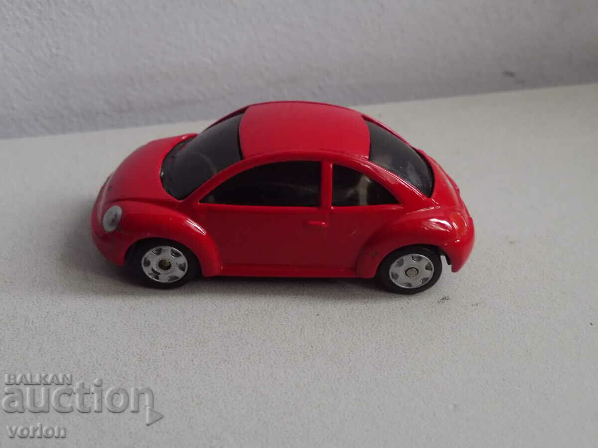 Количка: Volkswagen New Beetle  - Maisto.