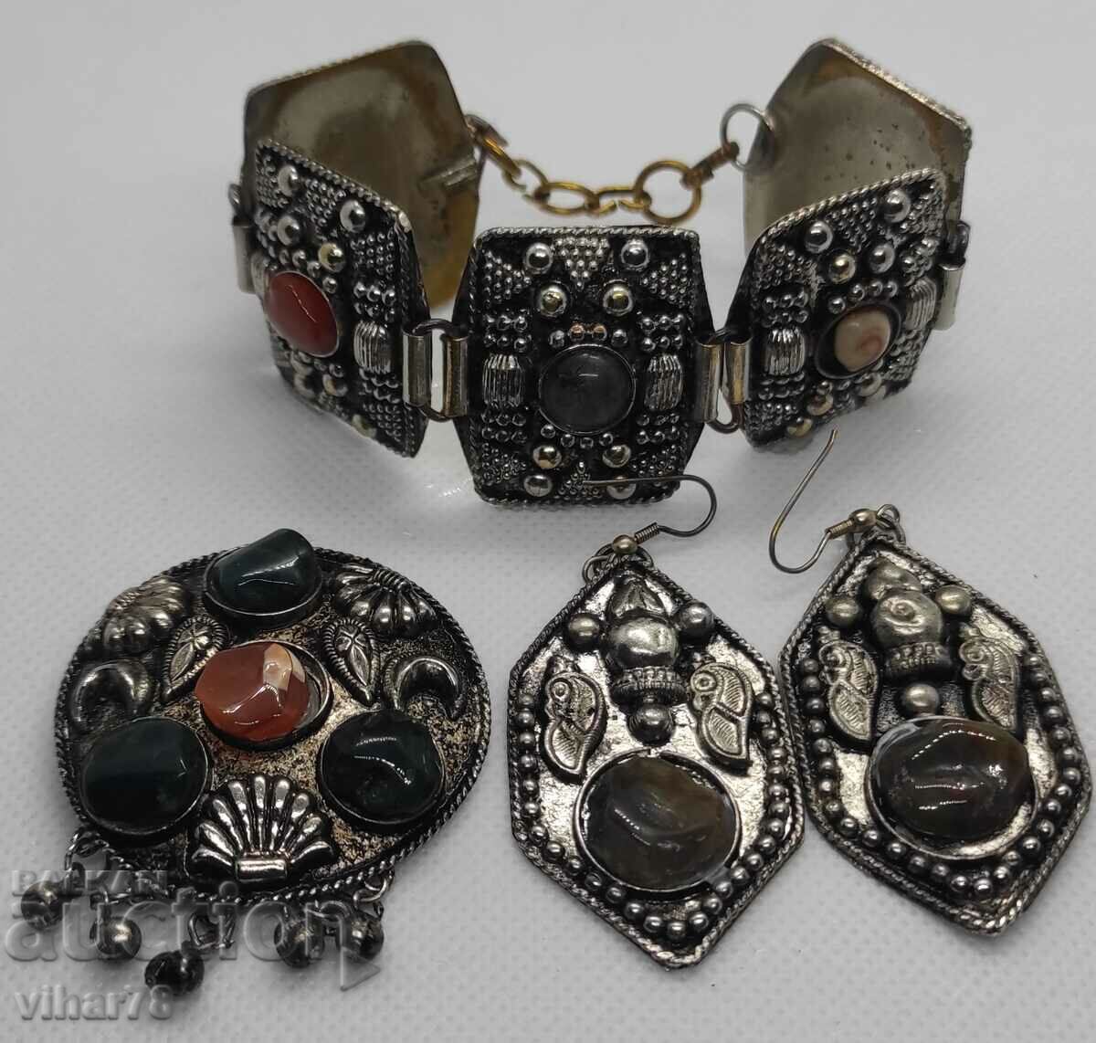 Old women's set with stones-bracelet, earrings and pendant