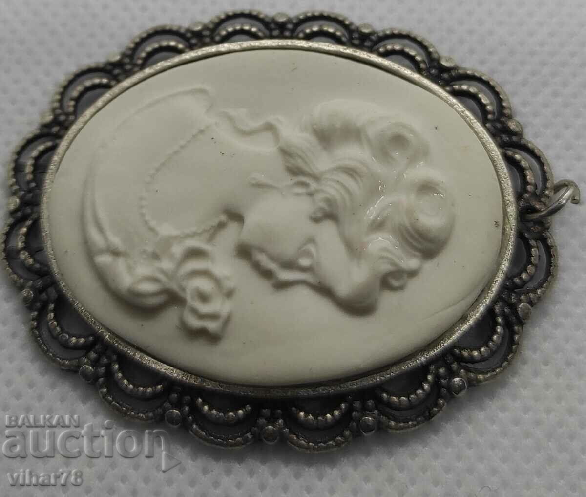 Auction MEDALLION-came Auction MEDALLION-came