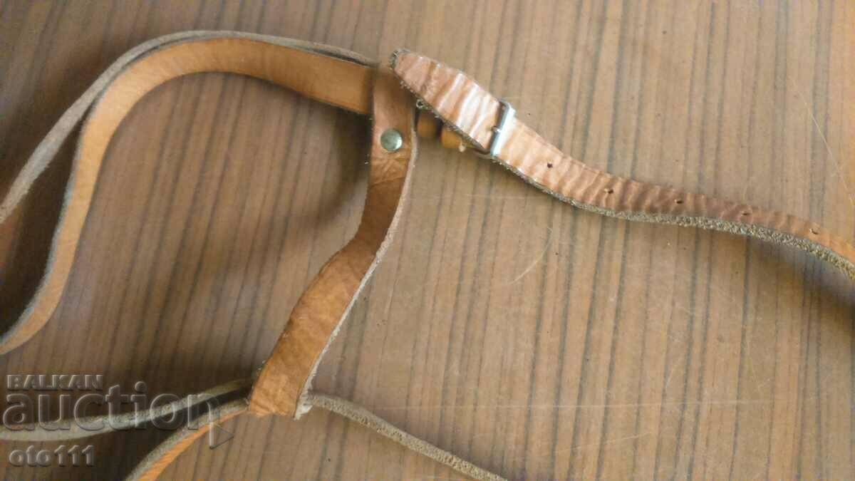 SWORD CARRIER STRAP - 5 SWORD CARRIER STRAP - 5