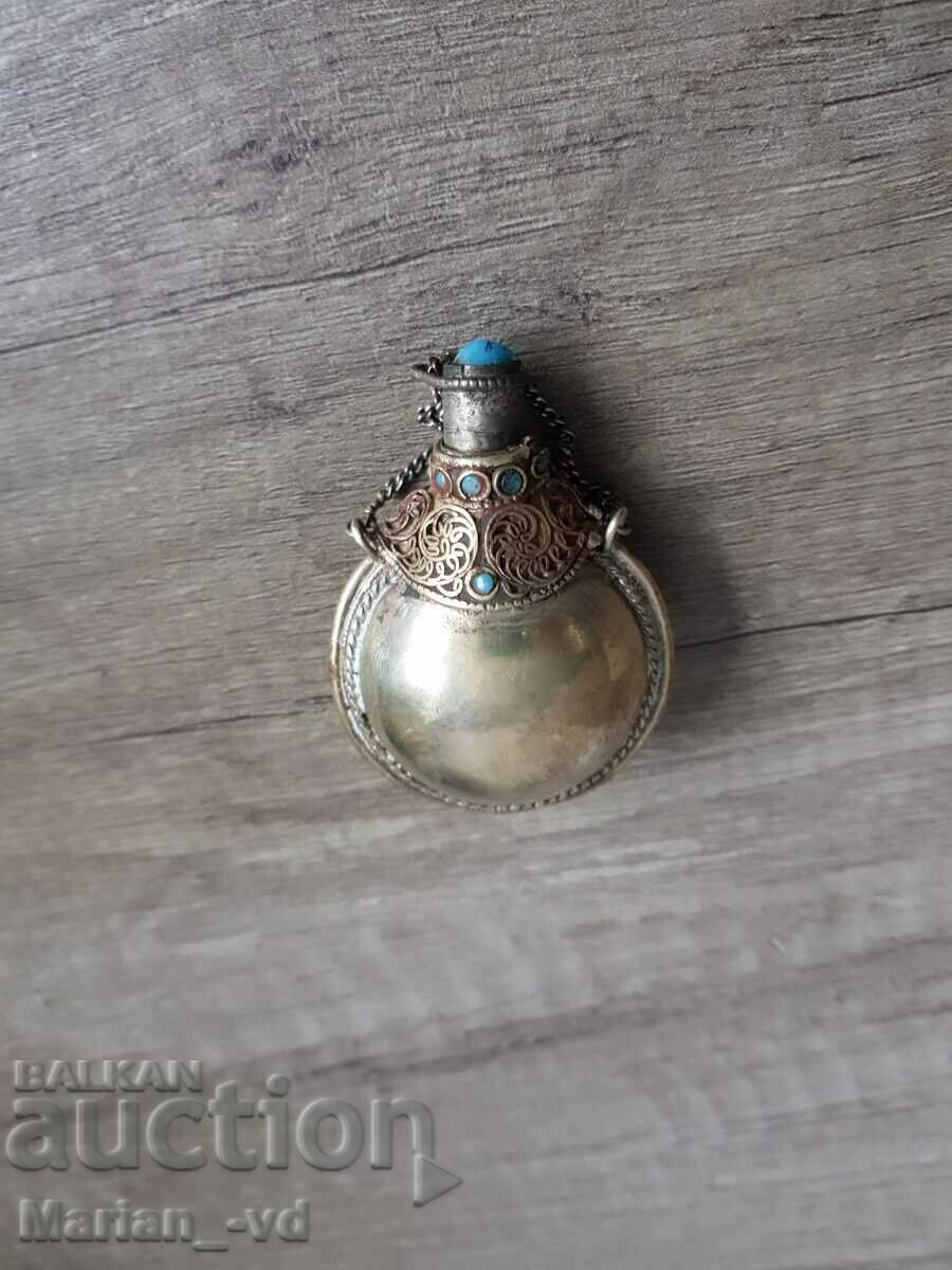 Old metal perfume bottle with price 50.00 BGN | € 25.56