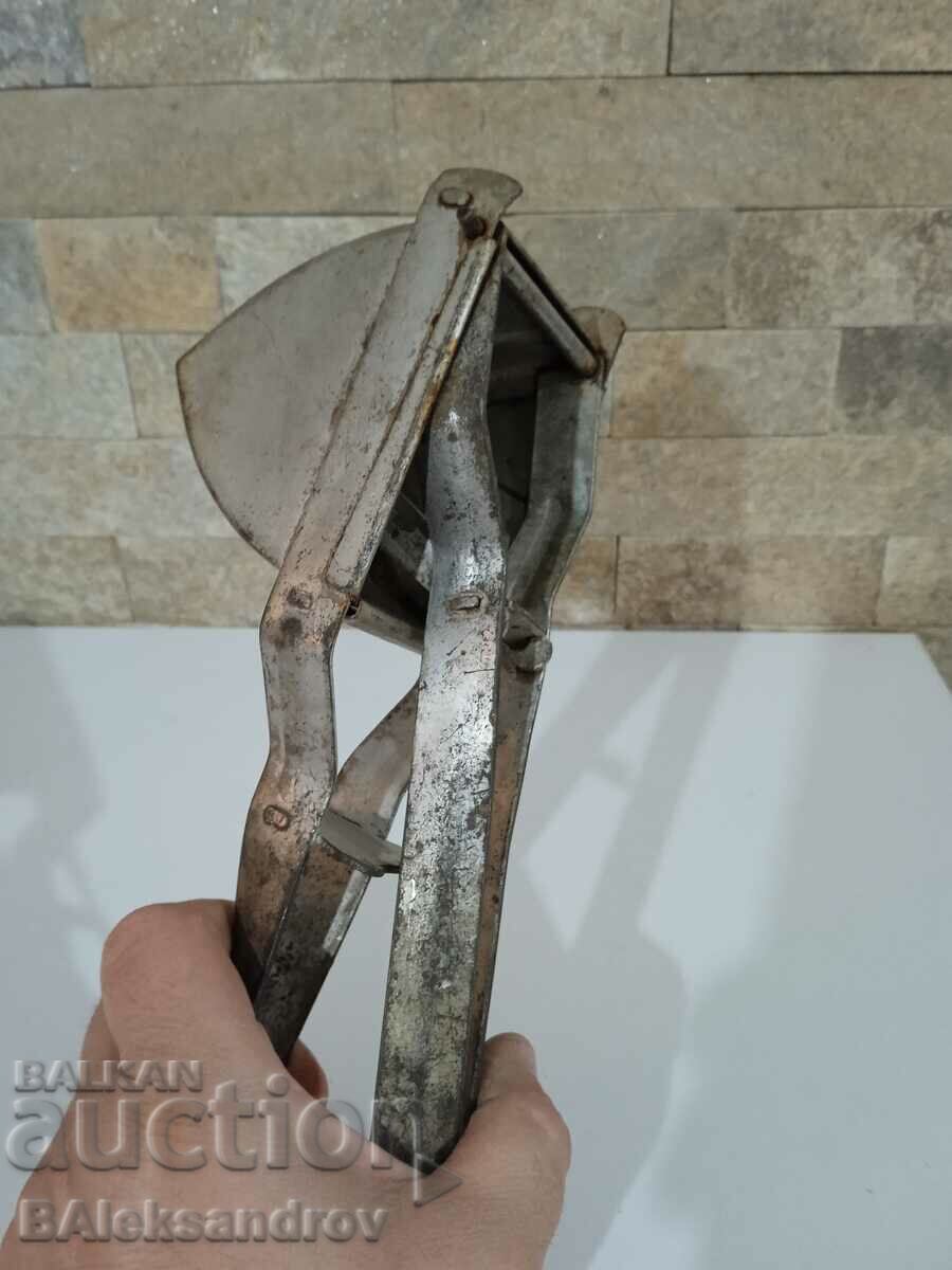 Old kitchen utensils - 6 Old kitchen utensils - 6