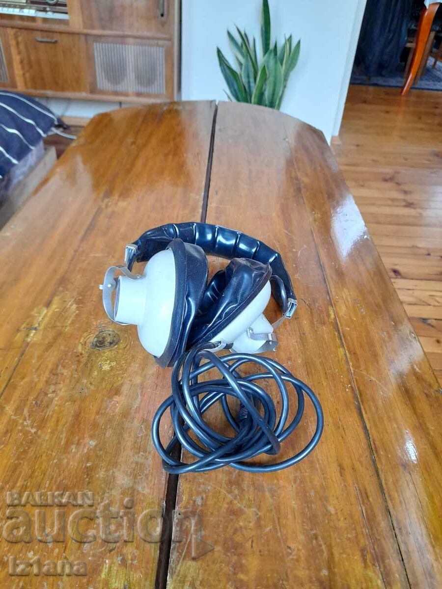 Old headphones TDS-1