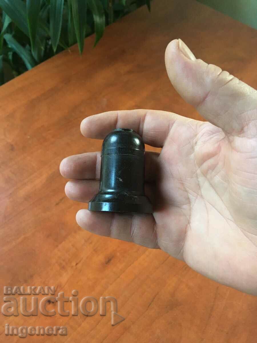 Delivery of SOCKET RETRO BAKELITE Delivery of SOCKET RETRO BAKELITE