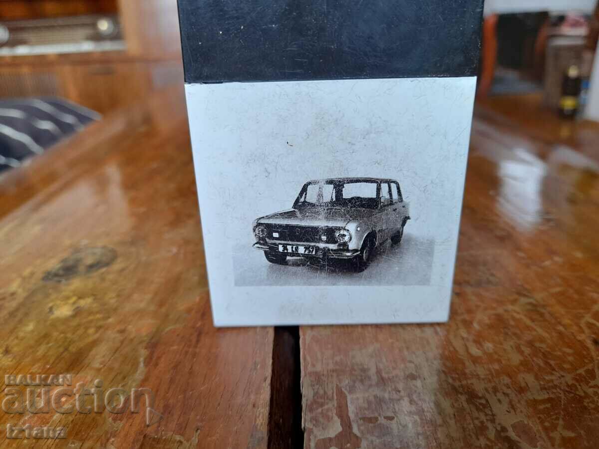 Old cigarette case with price 25.00 BGN | € 12.78 Old cigarette case with price 25.00 BGN | € 12.78