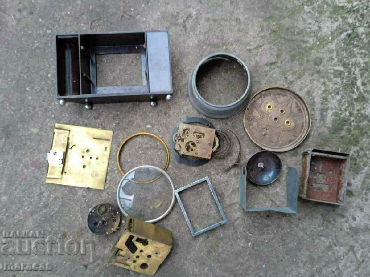 Parts of alarm clocks with price 20.00 BGN | € 10.23