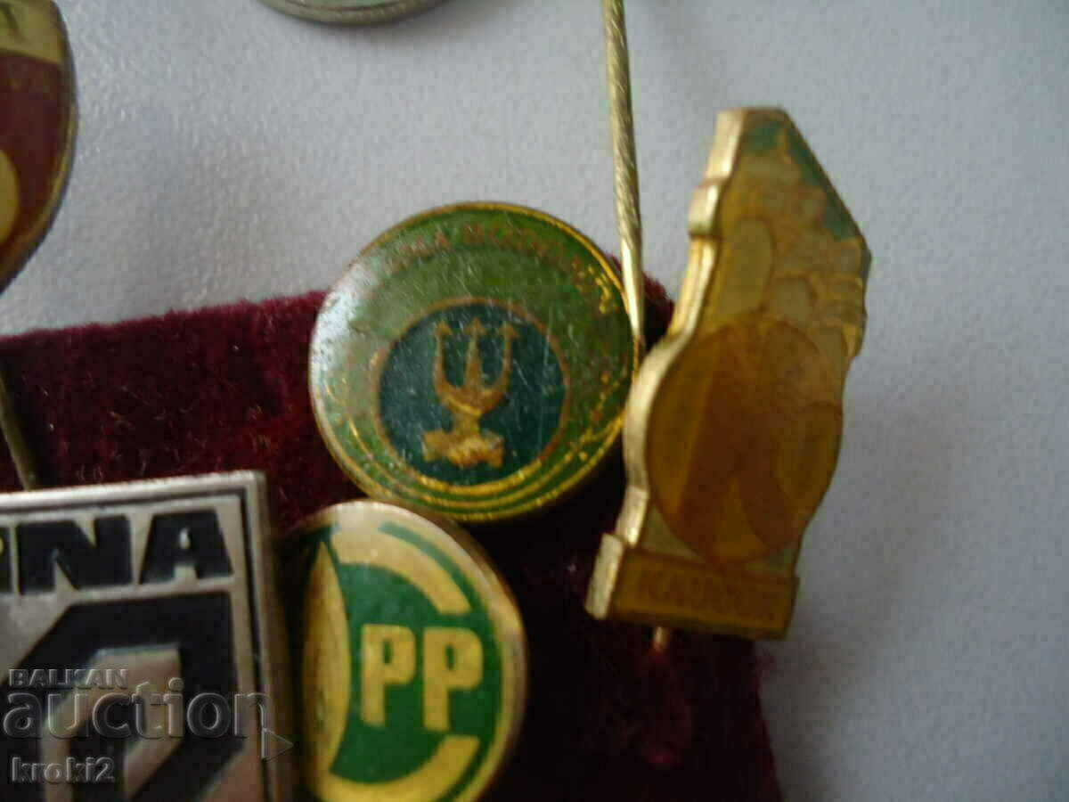Old badges 8 pcs lot - 5 Old badges 8 pcs lot - 5