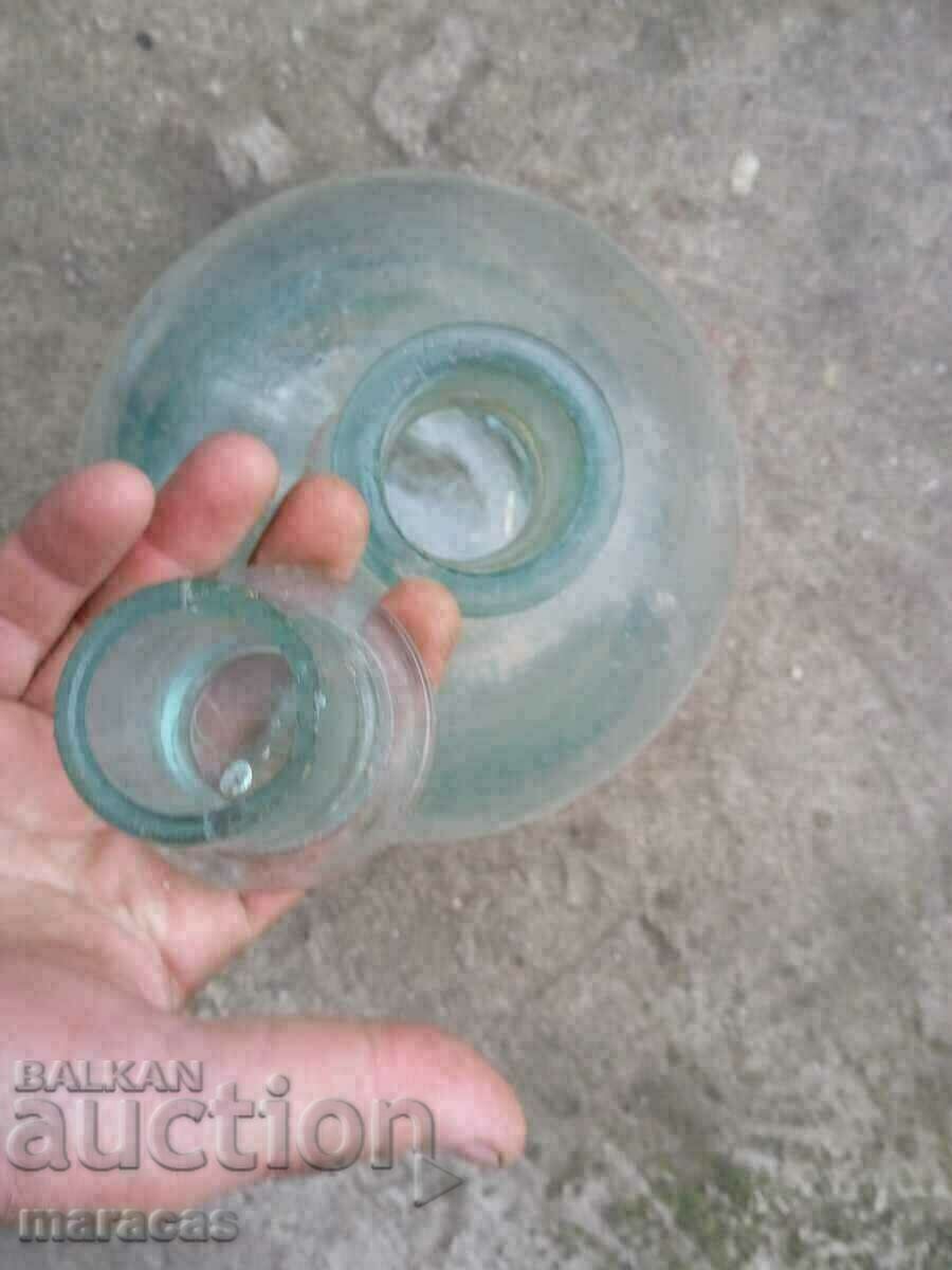 Vechi pahar lichid mare cu preț 49.00 BGN | € 25.05 Vechi pahar lichid mare cu preț 49.00 BGN | € 25.05