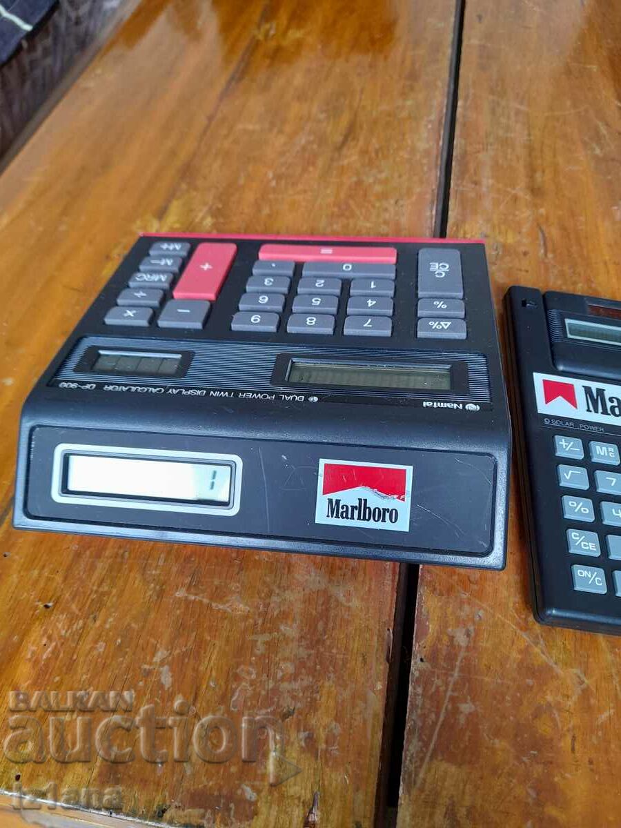 Livrarea Un vechi calculator Marlboro