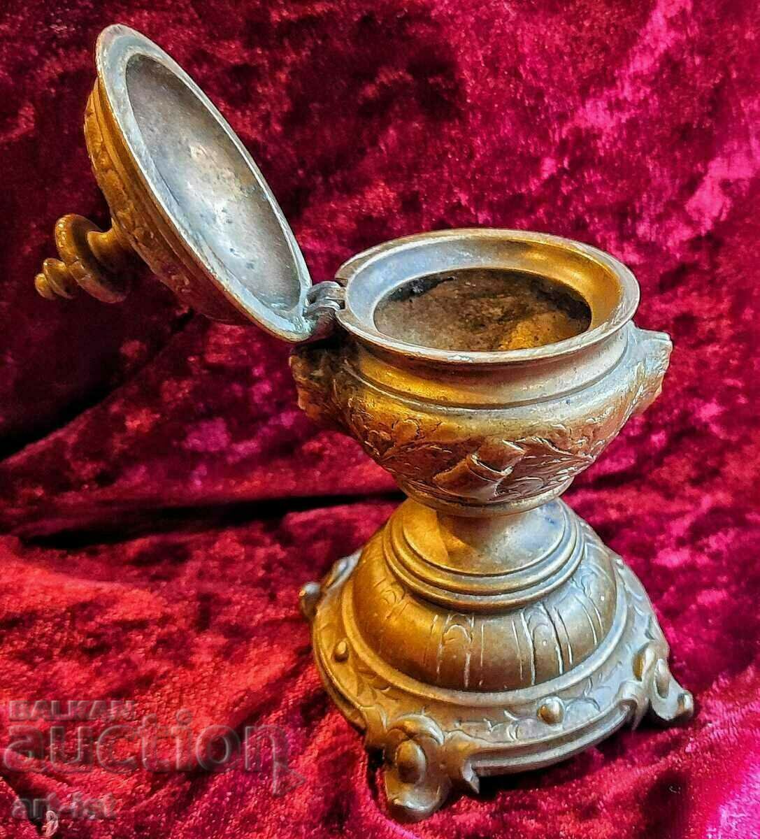 Auction Antique French Bronze Inkwell Auction Antique French Bronze Inkwell