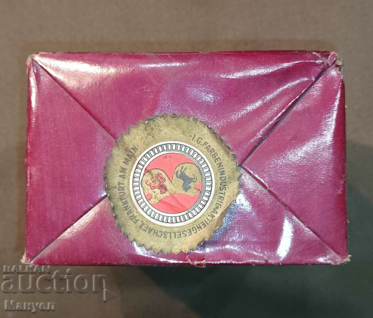 Old Aniline dye for textiles. with price 89.90 BGN | € 45.97 Old Aniline dye for textiles. with price 89.90 BGN | € 45.97