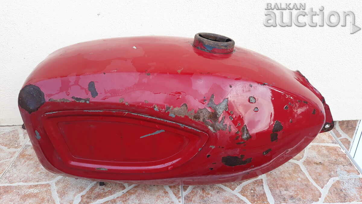 Auction Motorcycle engine tank Auction Motorcycle engine tank