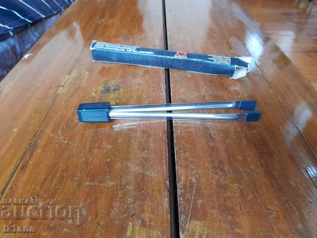 Old photographic pinch with price 20.00 BGN | € 10.23 Old photographic pinch with price 20.00 BGN | € 10.23