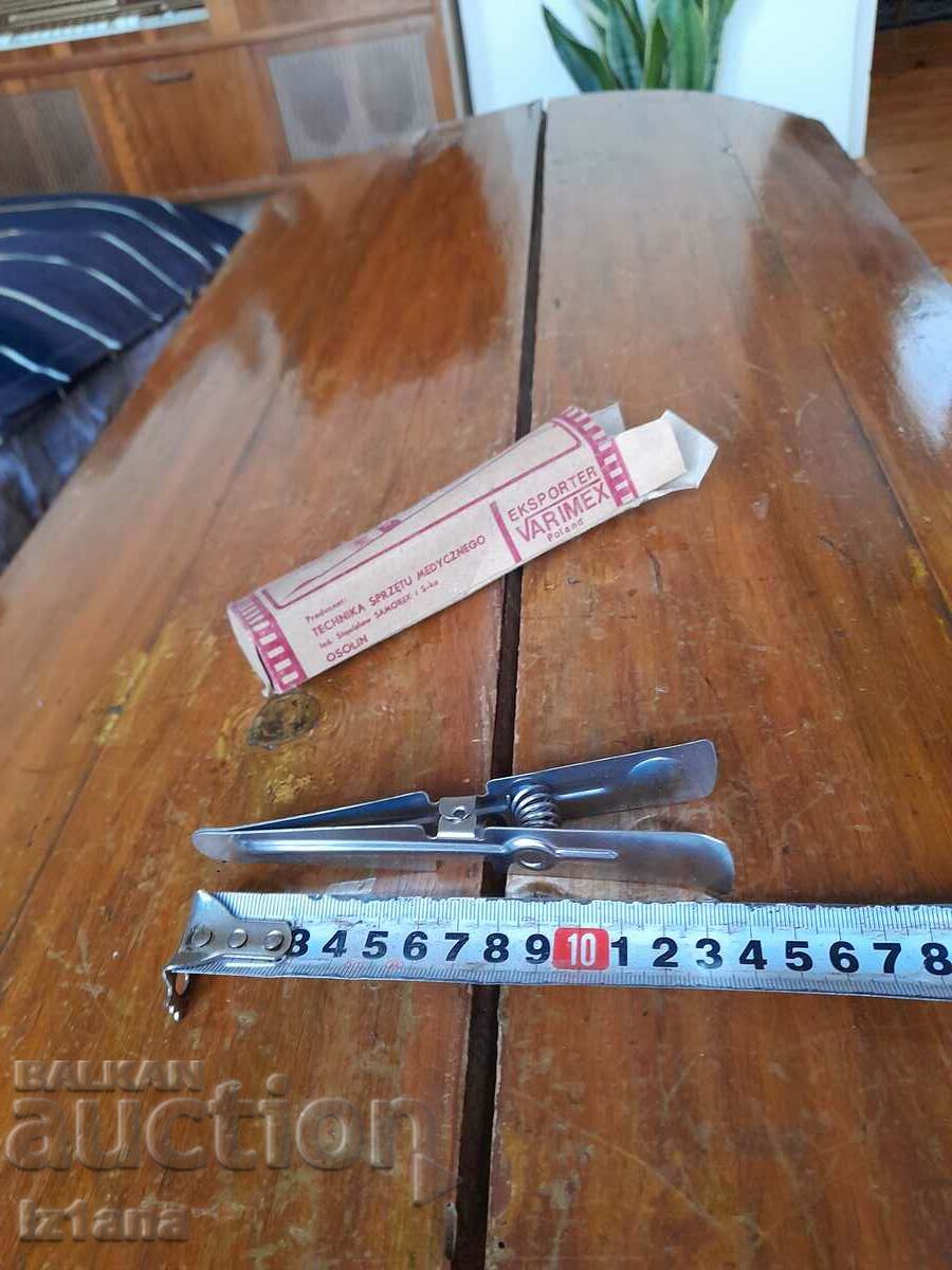 Auction Old photographic pinch Auction Old photographic pinch