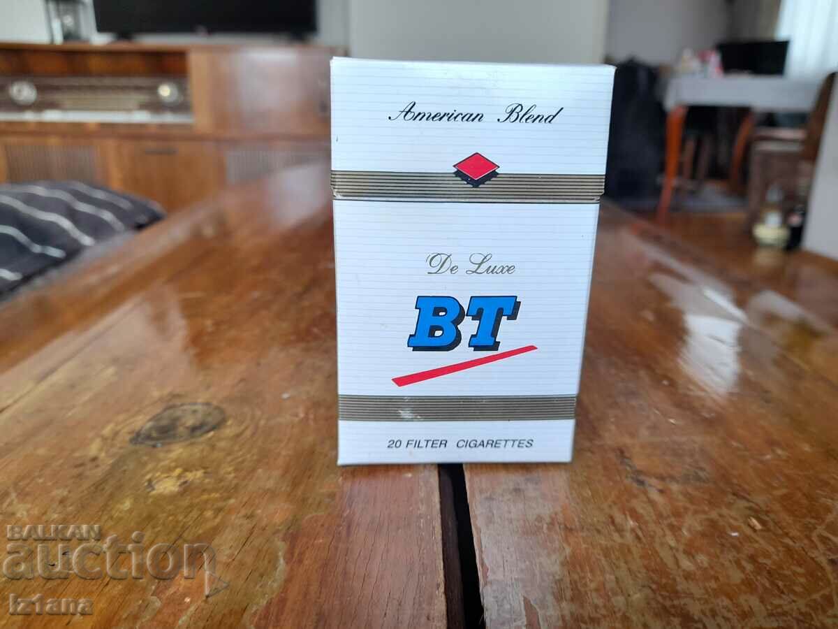 Cutie veche de țigări BT, BT