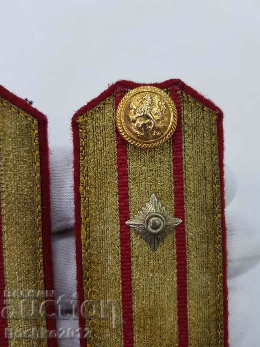 Auction Bulgarian royal parade epaulettes Boris III lieutenant colonel Auction Bulgarian royal parade epaulettes Boris III lieutenant colonel