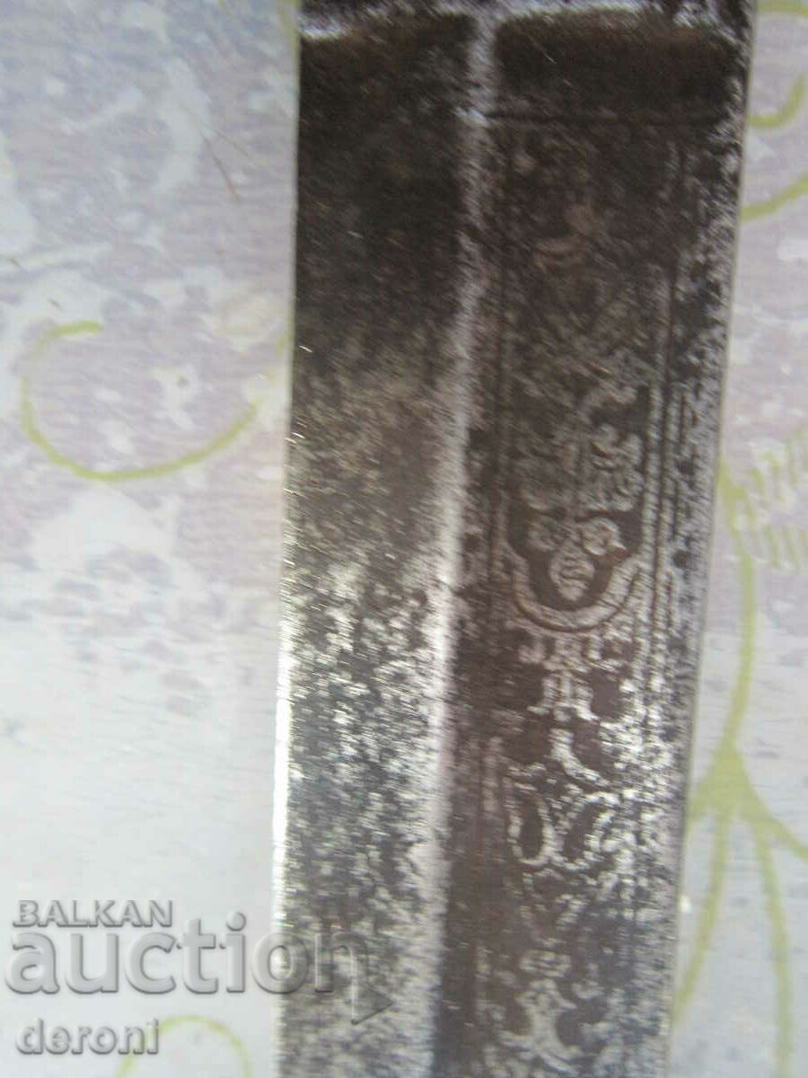 Great saber caravel checkerboard with price 2500.00 BGN | € 1278.23 Great saber caravel checkerboard with price 2500.00 BGN | € 1278.23